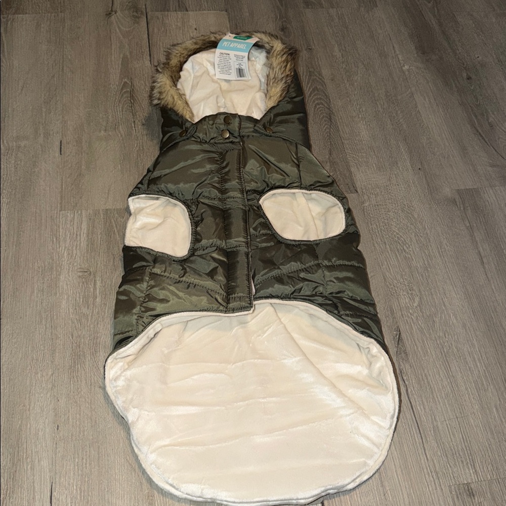Title: New Frisco XL Quilted Dog Puffer Coat Army Green NWT - Picture 2 of 5
